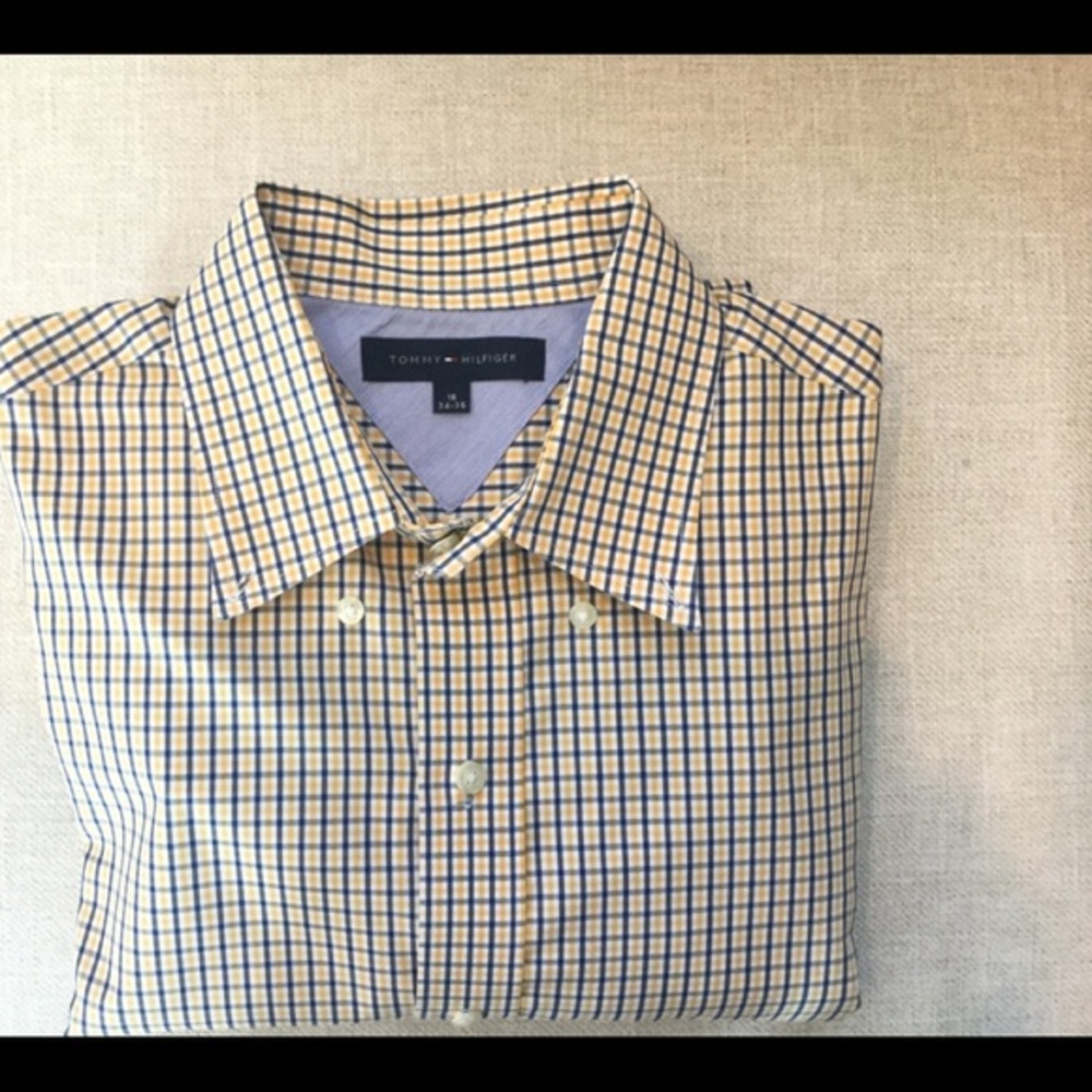 Tommy Hilfiger Men’s Button Down Long SleeveShirt
